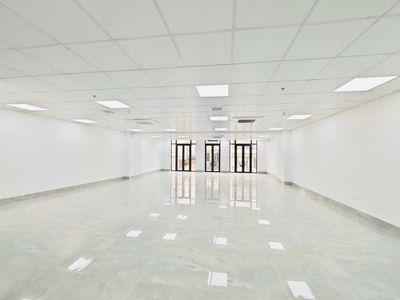 Cho thuê sàn văn phòng Xã Đàn 150m2 30tr chia sẵn 2 phòng hoặc thông
