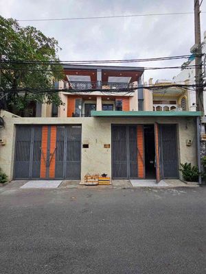 cho thuê nha NC 4pn 5wc 5x25m sân to hẻm 872/ Quang Trung p8