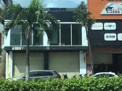 NHÀ MẶT TIỀN HÀM NGHI . NGANG 9M GẦN NG VĂN LINH