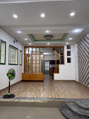 NHÀ 3 LẦU KDC HIỆP THÀNH 3