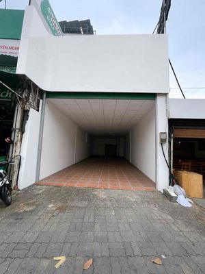 Mặt Bằng Kinh Doanh Trần Não_ Quận 2 , Trệt 5,6x22 nở hậu 7m