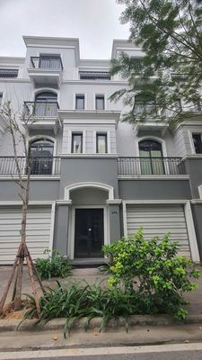 Cho thuê nhà phù hợp với đội thi công, xây dựng, làm kho