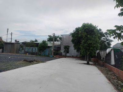 mặt tiền sát khu sinh thái,ngang 40m