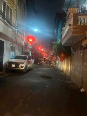 Nhà 5 tầng Ngõ 2 Quang Trung, Ngô Thì Nhậm. full đồ