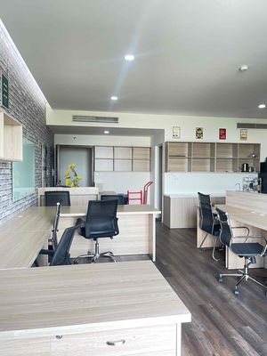 Cho thuê Officetel GodenKing diện tích 58m2, full nội thất văn phòng