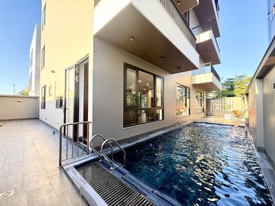 CHO THUÊ BIỆT THỰ MỚI 7 PHÒNG NGỦ SIÊU ĐẸP CÓ HỒ BƠI THANG MÁY 