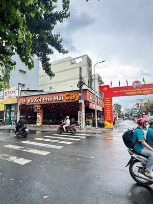 Cho thuê Góc 2 MT đồng Nai  quận 10 , 10x12m, 68 triệu