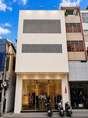 THANG MÁY GIÁ 5x - Nhà Góc 2MT 282 Võ Văn Tần, Quận 3 - Đường 2 chiều