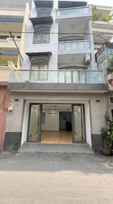 CHO THUÊ NHÀ MT ĐƯỜNG SỐ 4 CXĐT QUẬN 3, DT 6.5x15M, 4 LẦU, GIÁ 45TR