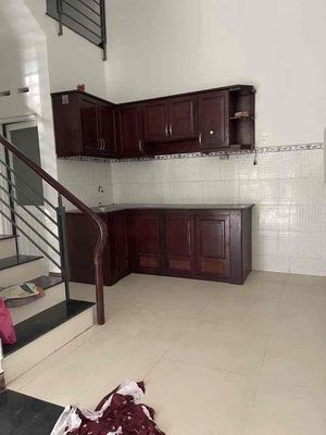 Cho thuê nguyên căn Gần công Viên Gia