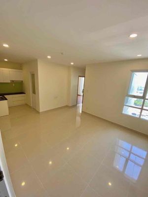 cần cho thuê 3 PN 2 WC nhà trống giá 8tr/ tháng