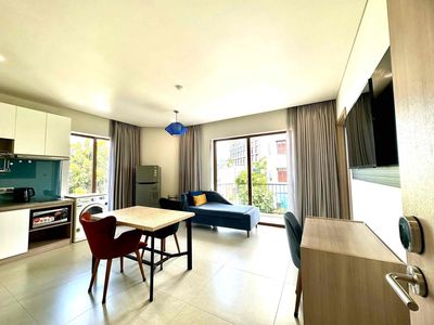 ✅TRỐNG SẴN 1Pn - ban công 45m2 - đậu được ô tô, hồ bơi - MGR
