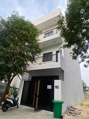 cho thuê phòng căn hộ vừa xây xong đày đủ tiện nghi