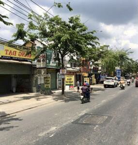 Cho thuê nhà mặt tiền trống suốt tiện kinh doanh