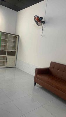 CHO THUÊ NHÀ MỚI 2 PN  HXH 1/  LINH ĐÔNG, 130m. sân oto