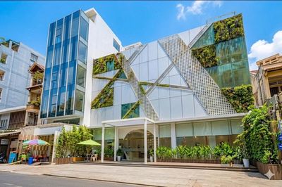 CHO THUÊ NHÀ MẶT TIỀN TRẦN QUANG DIỆU, P.13, Q3 NGAY NGÃ TƯ LÊ VĂN SỸ