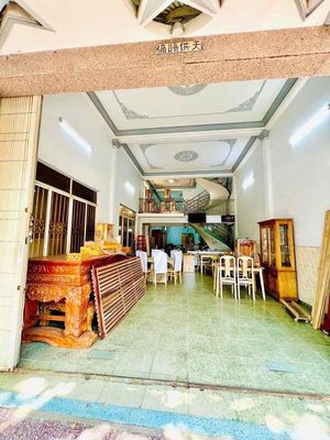 CHO THUÊ NHÀ 4 LẦU VÀ KHO 450M2 MẶT TIỀN PHAN BỘI CHÂU ĐỐI DIỆN BỘ ĐỘI