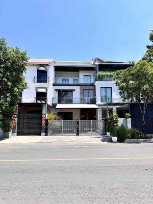 CHO THUÊ BIỆT THỰ PHÚ MỸ HƯNG- FULL NỘI THẤT