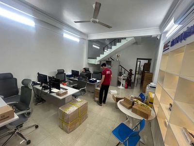 KHU NHÀ ĐỒNG BỘ DÂN TRÍ CAO GẦN TRƯỜNG HỌC CV CHỢ ĐÊM GIÁP GÒ VẤP