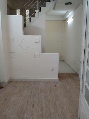 Nhà trệt lầu 2pn2wc hẻm xe hơi 793 Trần Xuân Soạn 