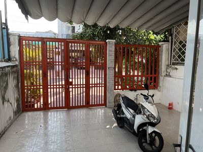 Sang hợp đồng nhà phố kdc conic