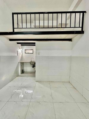phong trọ Ban công ngay Lotte Gv