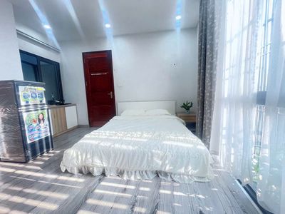 Chính chủ cho thuê căn hộ full đồ thang máy ở Đội Cấn (free tháng 6)
