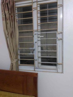 Cho thuê phòng trọ 28m2 ngay ngã tư Cầu giấy nội thất đầy đủ mới tinh