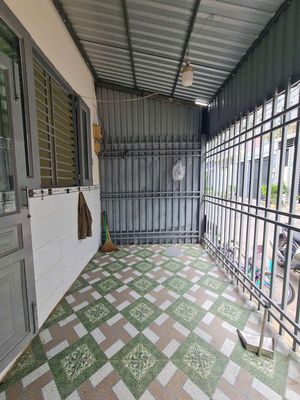 Cho thuê nhà cấp 4, 2PN, 2WC, 76m2, KDC Đường số 6, P. Long Trường, Q9