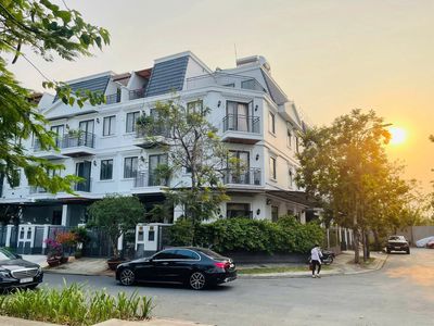 Lakeview city căn góc 8x20m đối diện công viên NT cơ bản giá 30tr/th