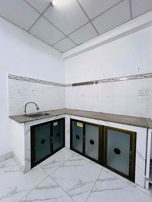 Cho Thuê Nhà Nguyên Căn DT 4x17 1Trệt 1Lửng 2Pn 1Wc Sân Xe Máy Hẻm Tải