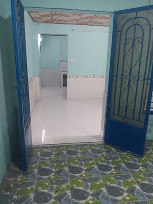 Cho thuê nhà gần ngã tư Vườn Lài- Quốc Lộ 1A