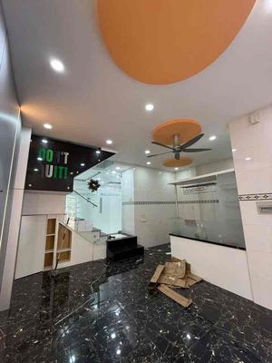 Cho thuê văn phòng công ty, đặt trụ sở kinh doanh tại khu tên lửa