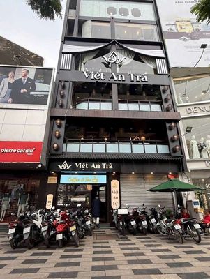 CHO THUÊ NHÀ NGUYÊN CĂN QUẬN 1 - NGAY VÒNG XOAY PHÙ ĐỔNG