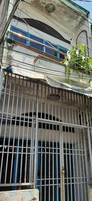 NHÀ SAU BẾN XE QUẬN 8