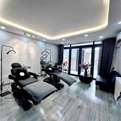 🏦 Nhà mới NC nup hẻm Thống Nhất P10