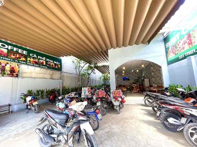 CẦN SANG LẠI QUÁN CÀ PHÊ