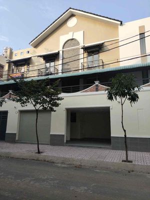 Cho thuê nhà đẹp kdc Tân Tiến. 7,5m x 15m. 2 lầu. 4pn. 4wc. giá 20 tr