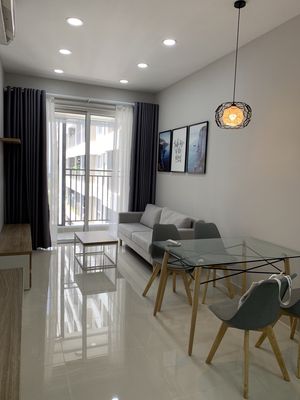 *** căn Orchard garden 2pn/2wc 17tr full nội thất