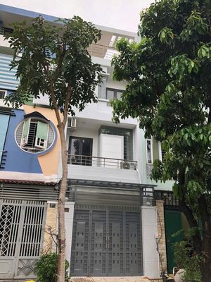 Cho Thuê Nhà 3 Lầu Mặt Tiền Đường 16M  Tân Quy Đông P.Tân Phong Quận7