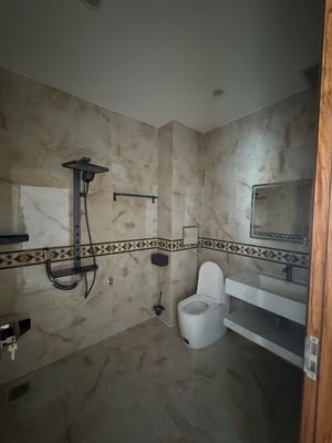 Cho thuê nhà full nội thất KĐT Trung Nguyên, Thích hợp làm văn phòng. 