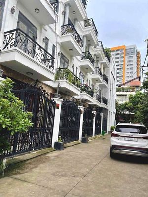 ĐƯỜNG 17-GIGAMAL-NHÀ KIỂU BIỆT THỰ - 4 TẦNG  5 PHÒNG RỘNG