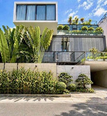 BIỆT THỰ HỒ BƠI 6 Phòng Ngủ 79 triệu