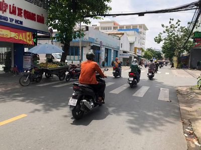 Cho thuê nhà mặt tiền Văn Cao, 4x17m, Nhà 2 lầu, Giá 22 triệu