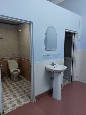 Cho thuê nhà hẻm xe hơi gần chợ 339, Đỗ Xuân Hợp, ga Metro