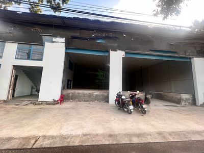 CHO THUÊ KHO XƯỞNG 400m2 NGANG 20M KHU VĨNH TRUNG GIÁ 45 TRIỆU/THÁNG