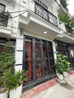 Cho thuê nhà Phúc Lợi, Long Biên, Nhà mới, 5 tầng, ô tô, full nội thất