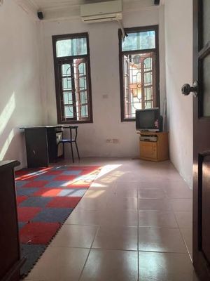 cho thuê phòng tại ngõ 79 phố 8/3 gần trường đại học