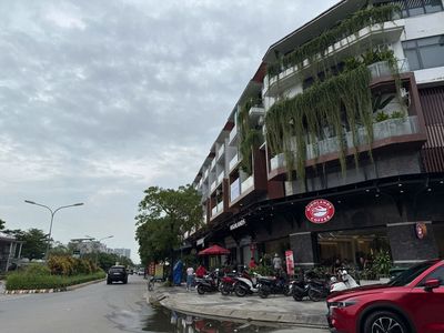 Mặt Bằng Kinh Doanh Miyuki Park - Kế Highlands Coffee, Giá 8 Triệu