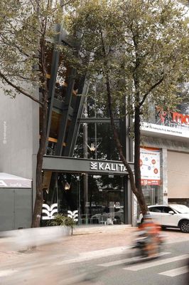 Cho Thuê Tòa Nhà VP MT Trường Sa BT 7x23m + Đất Sau 5x23m, Vị Trí Đẹp